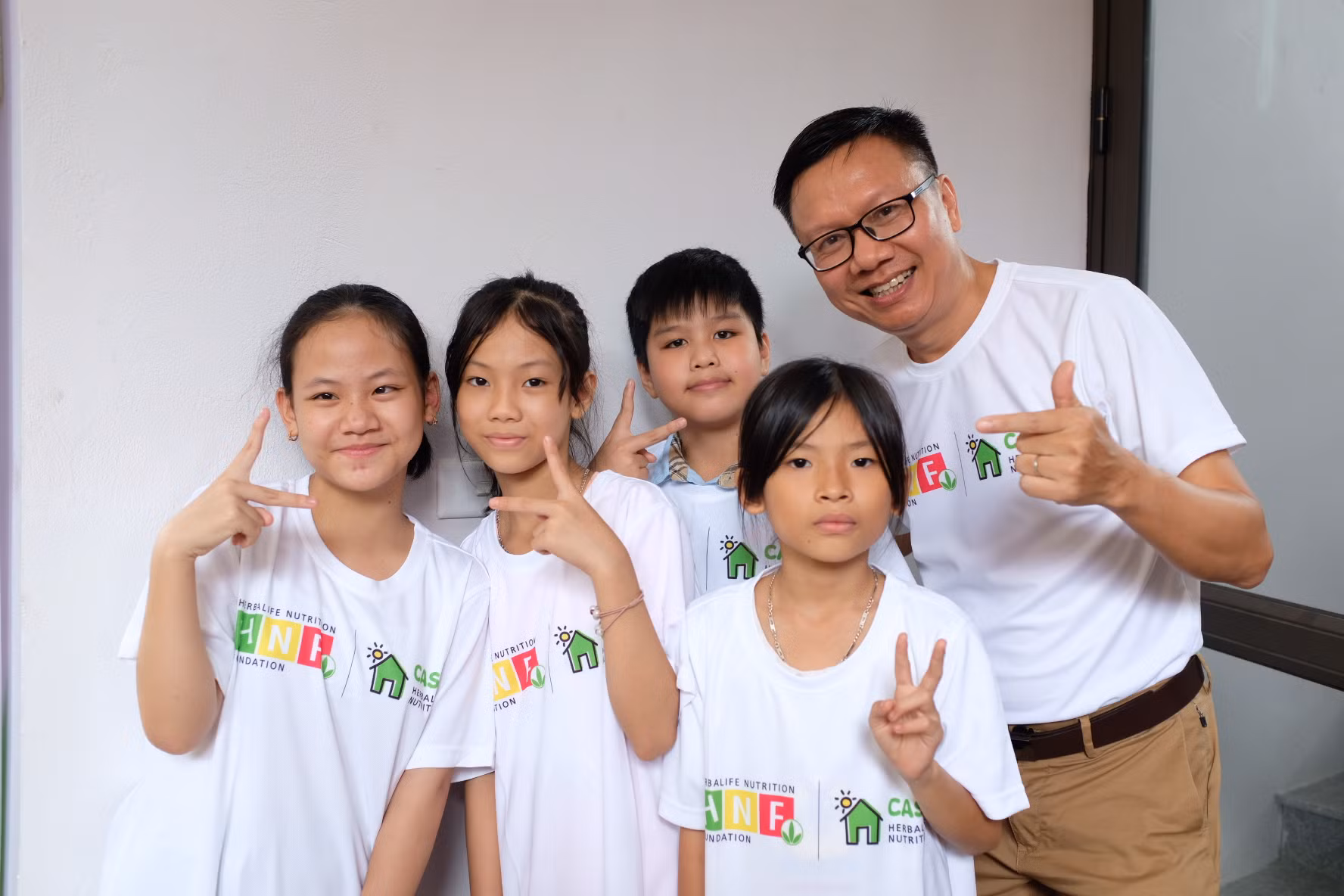 Thành viên độc lập và nhân viên Herbalife Việt Nam: Tổ chức chương trình Vui Tết Trung thu cho hơn 1.000 em nhỏ -0