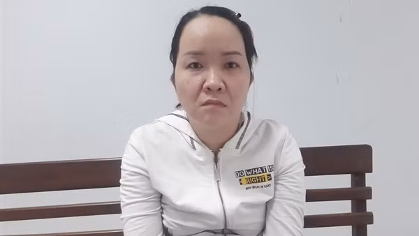 Kế toán trường mầm non nâng khống, giả chữ ký hiệu trưởng, chiếm đoạt gần 1 tỷ đồng