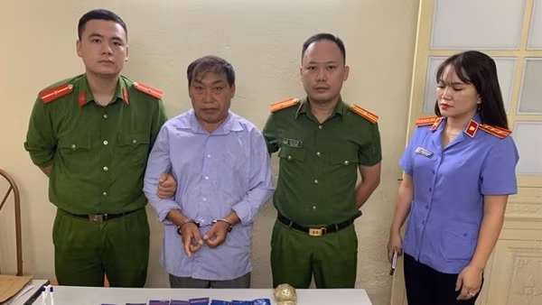 Mang ma túy đi bán kiếm lời thì bị “tóm”
