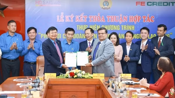 FE CREDIT cùng Tổng Liên đoàn Lao động Việt Nam triển khai gói vay ưu đãi 10.000 tỷ đồng dành cho công nhân