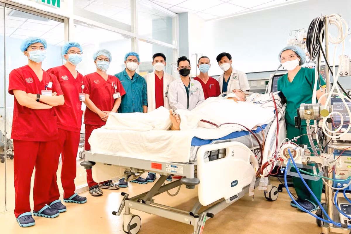 Bệnh viện 175 thực hiện 5 cuộc phẫu thuật cứu sống bệnh nhân đa chấn thương nguy kịch -0