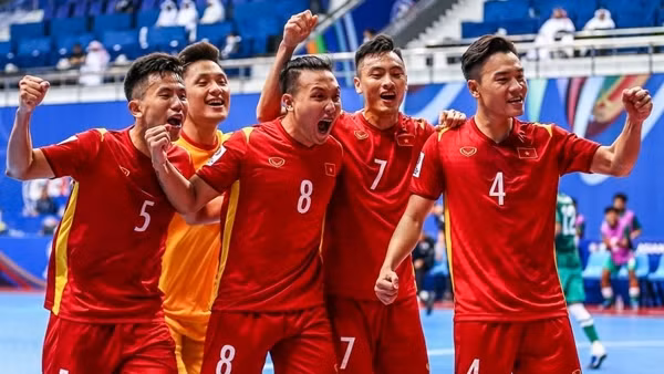 Futsal Việt Nam và “ngọn núi” Iran