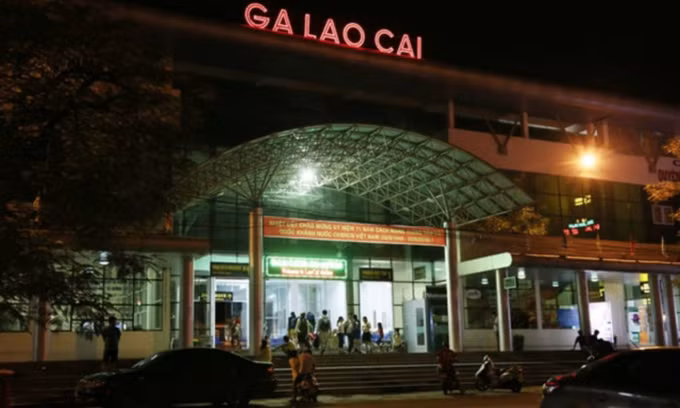 Đường sắt tung chiêu hút khách đi tàu -0