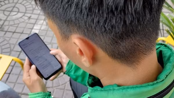 Tài xế Grab bị lừa đảo chuyển tiền