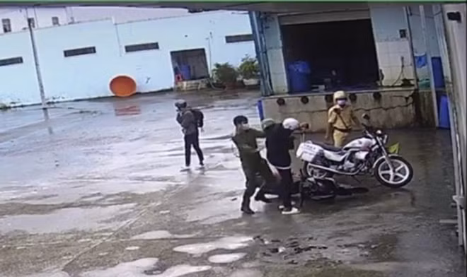 Giữ nghiêm kỷ luật vì sự tiến bộ chung -0