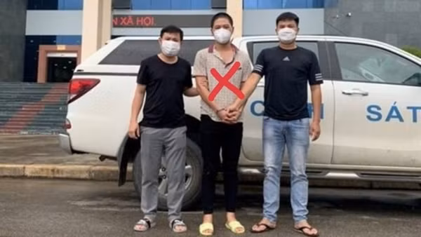 Bị truy nã vì rủ "bạn gái nhí" vào nhà nghỉ
