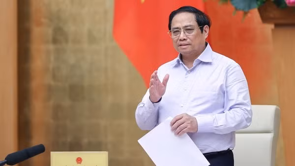 Đẩy mạnh xuất khẩu, giải ngân đầu tư công, tăng tổng cung và cầu