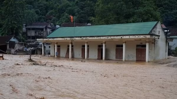 Mưa lũ tại Thanh Hóa, Nghệ An, Hà Tĩnh khiến 8 người thiệt mạng