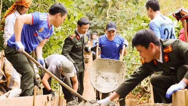 Những kinh nghiệm đẩy lùi tà đạo “Bà Cô Dợ”