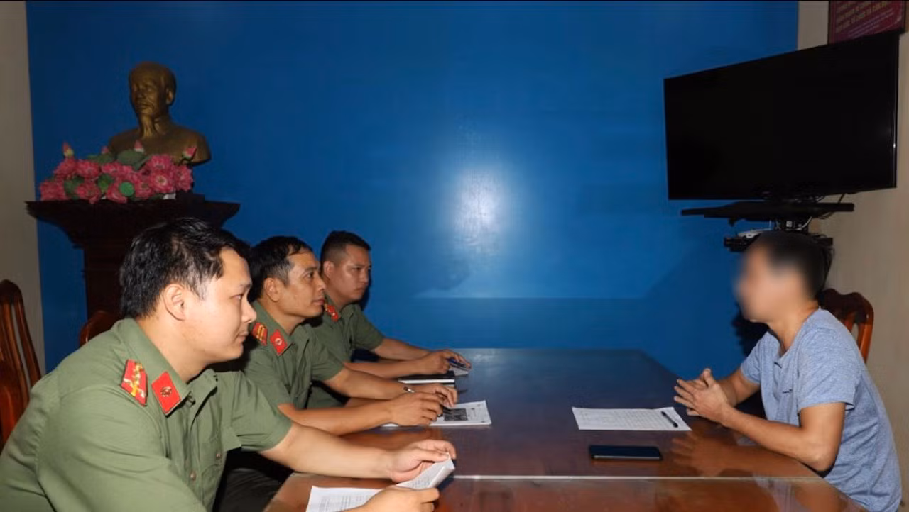 Đã xác định đối tượng đăng tin thất thiệt khiến người dân ồ ạt đi rút tiền từ ngân hàng -0