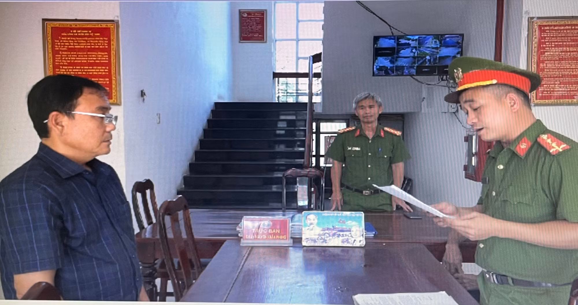 Bắt Giám đốc Ban Quản lý rừng phòng hộ Sông Cầu
