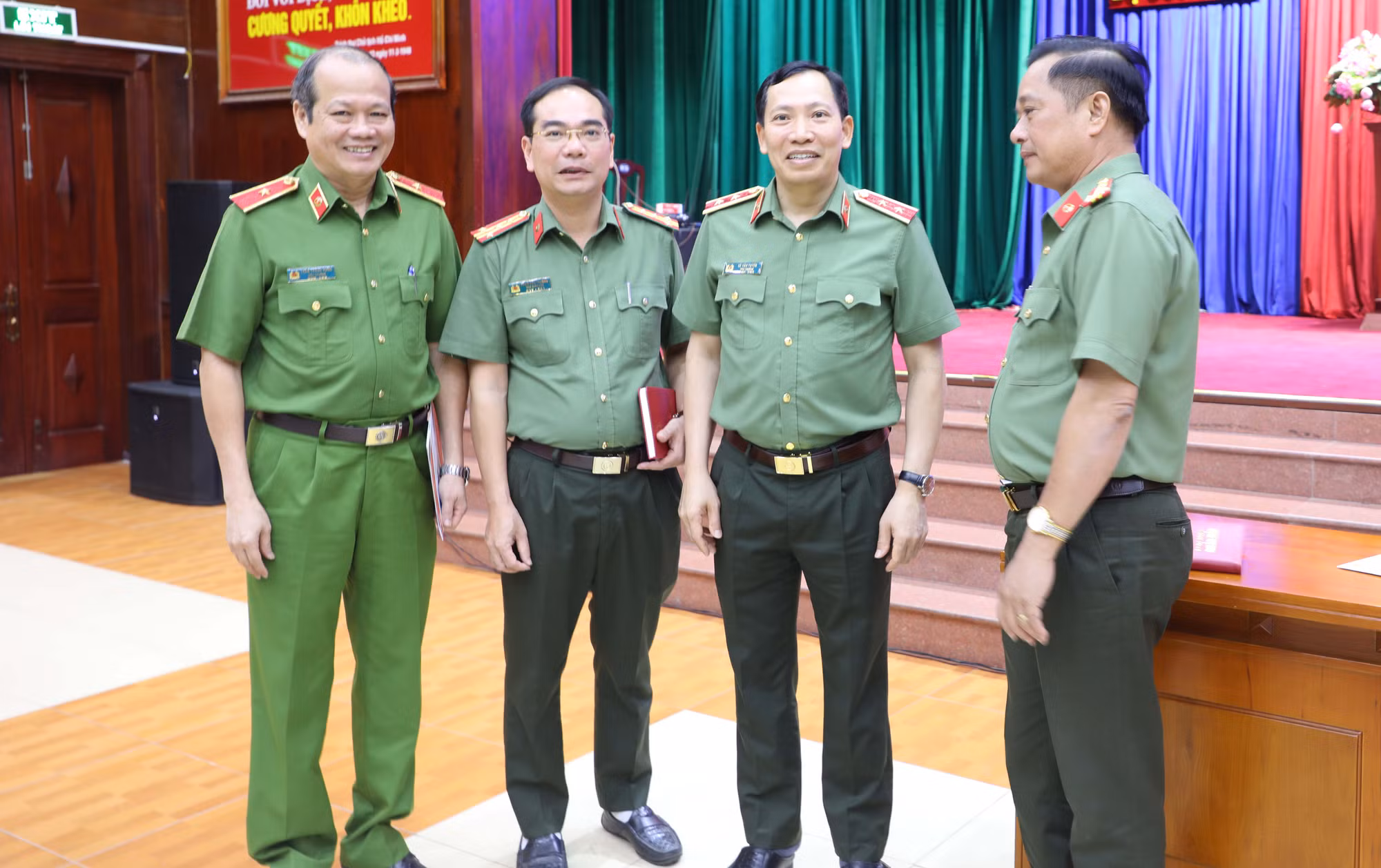 Đảm bảo tính thiết thực, hiệu quả trong trang cấp vũ khí cho Công an các đơn vị, địa phương -0