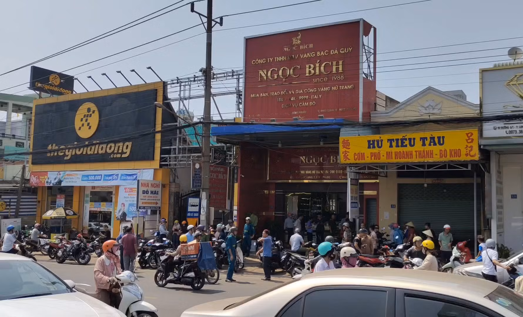 Bắt đối tượng cướp tiệm vàng ở Bình Phước -0