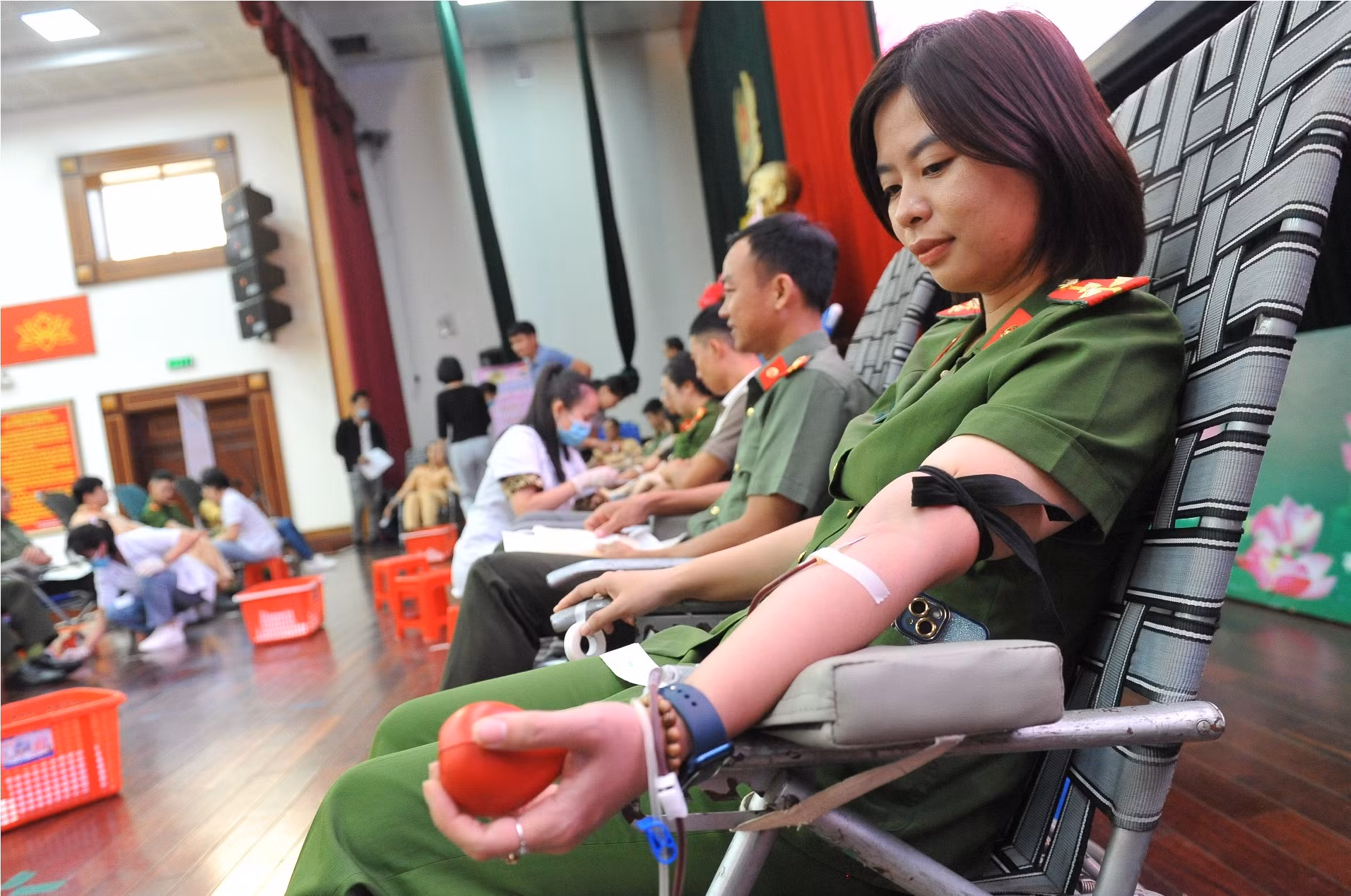 Tuổi trẻ Công an Đắk Lắk tích cực hiến máu cứu người -0