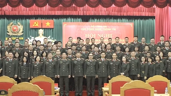 Vinh danh các tập thể, cá nhân điển hình tiên tiến Cục công nghệ thông tin