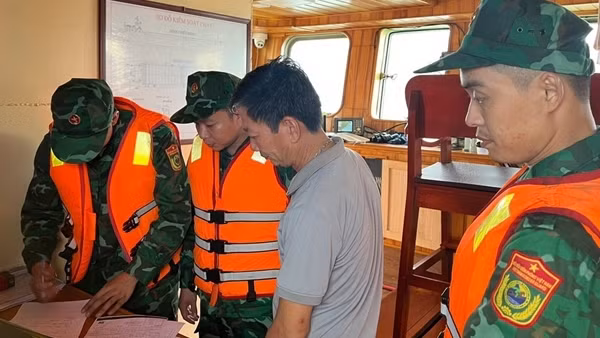 Bảo vệ bình yên vùng biên bên vịnh Xuân Đài