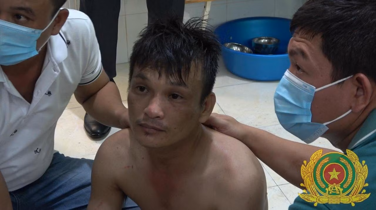 Kẻ khống chế các cháu bé ở trường mầm non: Dương tính với ma túy -0