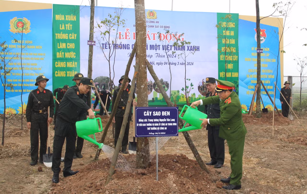 Hơn 16.000 tân binh bước vào khoá huấn luyện tại Bộ Tư lệnh Cảnh sát cơ động -0