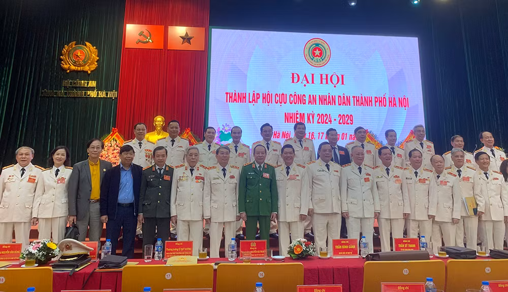 Tập đoàn quốc tế Phượng Hoàng đồng hành, ủng hộ các Hội cựu CAND -0