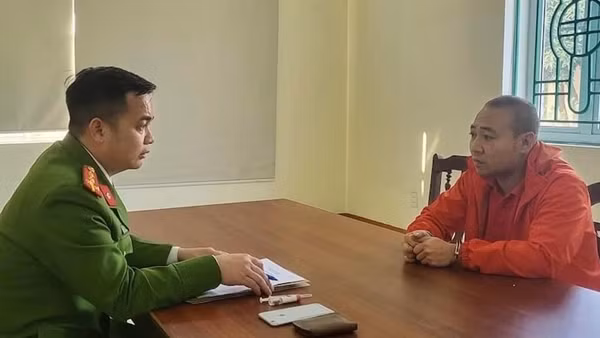 Bắt đối tượng khống chế, cướp tài sản của các nữ tài xế