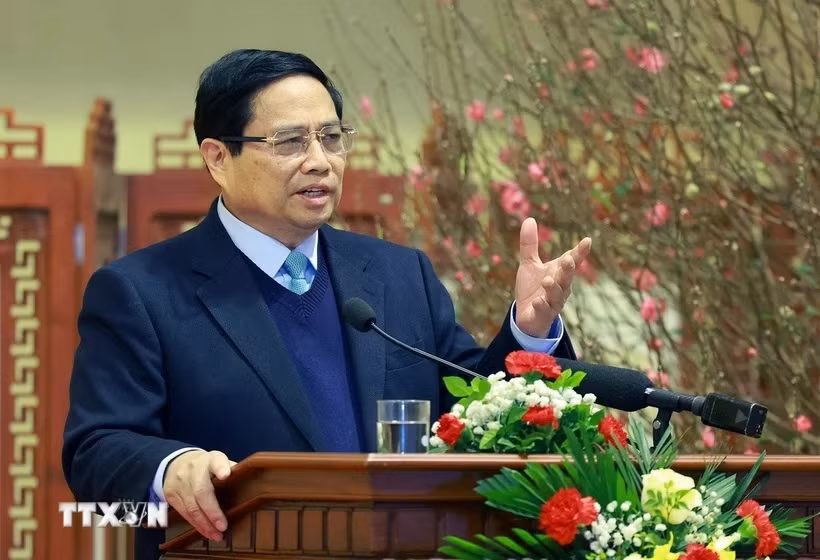 Thủ tướng chúc mừng năm mới 2025 và giao nhiệm vụ cho ngành Ngân hàng -0