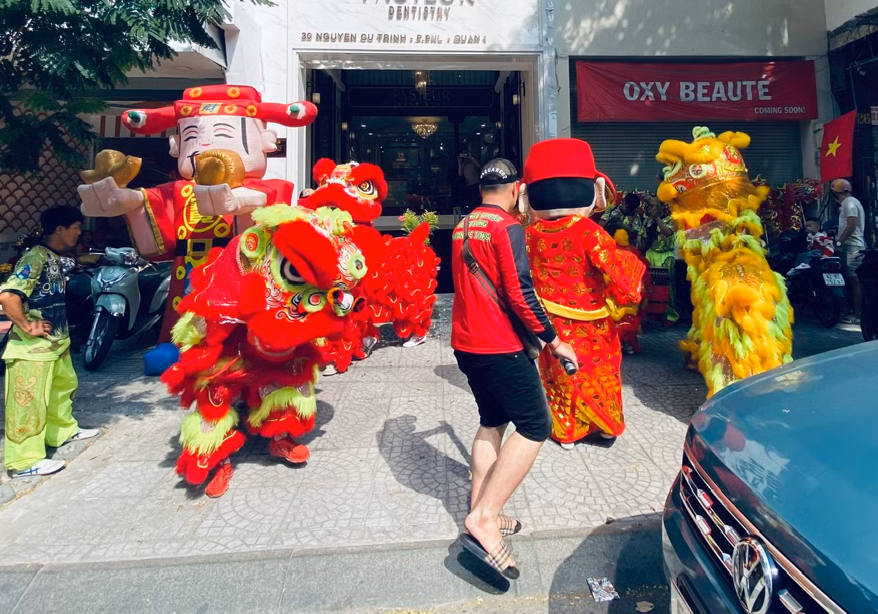 Giao thông thông thoáng trong ngày đầu đi làm sau kỳ nghỉ Tết -2