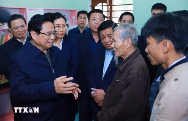 Thủ tướng đôn đốc xóa nhà dột nát và các dự án giao thông tại Quảng Ngãi -0