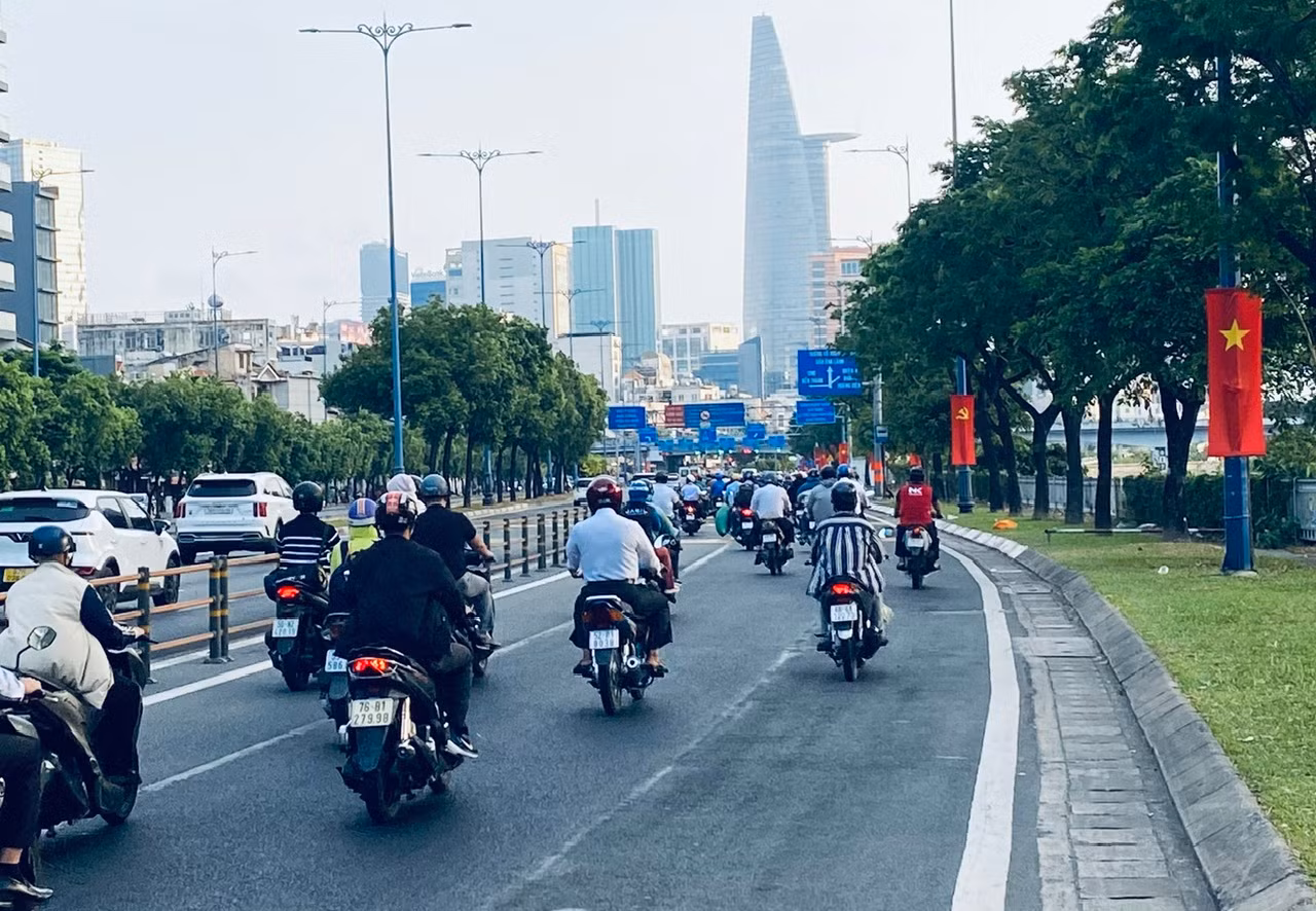 Giao thông thông thoáng trong ngày đầu đi làm sau kỳ nghỉ Tết -2