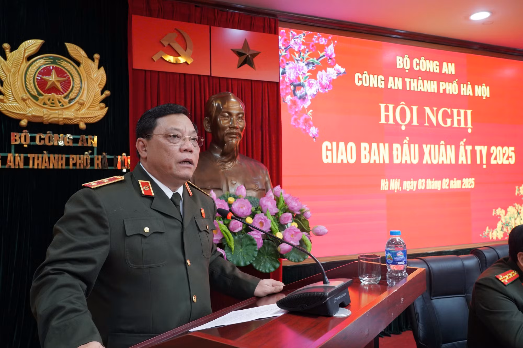 Công an Thủ đô bảo đảm Tết an toàn, an vui -0