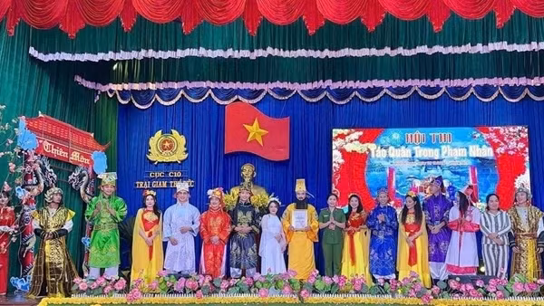 Nhiều hoạt động “Xuân ấm áp - Tết sẻ chia” tại các trại giam