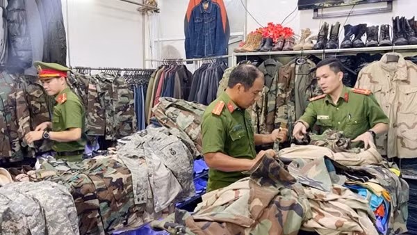 Công an TP Huế quyết liệt ngăn chặn hàng nhập lậu, hàng giả