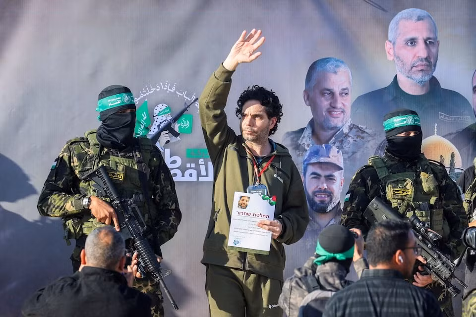 Israel và Hamas hoàn tất đợt trao đổi con tin thứ 4 -0