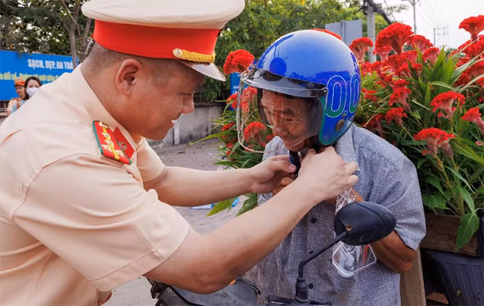 Giảm vi phạm nồng độ cồn so với cùng kỳ, tinh thần “Uống có trách nhiệm” được nâng cao rõ rệ -0