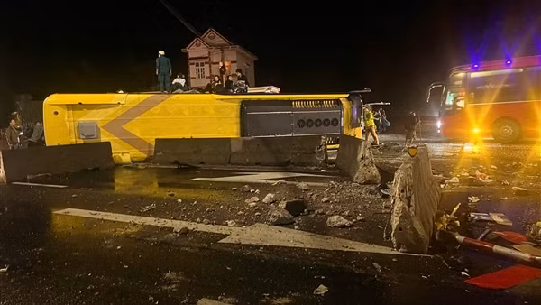Thủ tướng chỉ đạo điều tra, khắc phục hậu quả TNGT trên quốc lộ 1A ở Phú Yên