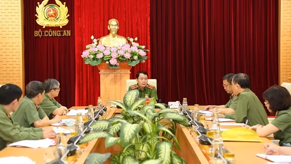 Phấn đấu tối thiểu 90% người dân, doanh nghiệp hài lòng ảnh 1