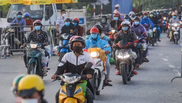 Các địa phương tăng cường giám sát, xét nghiệm người về từ địa bàn dịch cấp độ 3, 4 ảnh 3