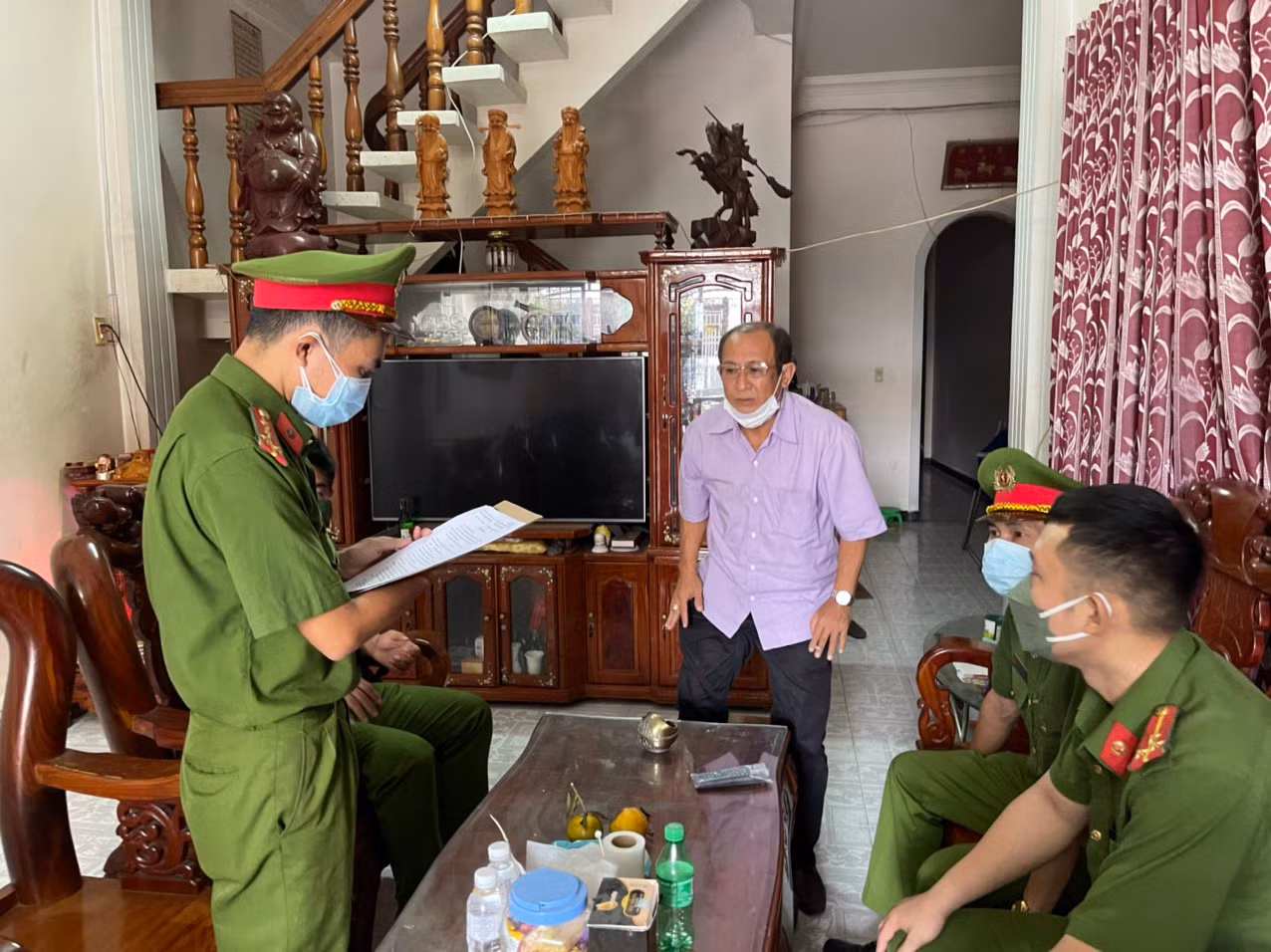 Khởi tố 2 cựu cán bộ Công ty Lâm nghiệp Bình Thuận hủy hoại rừng -0