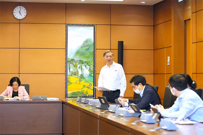 Tăng quyền cho công an xã để phòng, chống tội phạm hiệu quả hơn -0