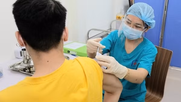 Ngày 22/10, tăng 359 F0, giảm bệnh nhân COVID-19 tử vong ảnh 3