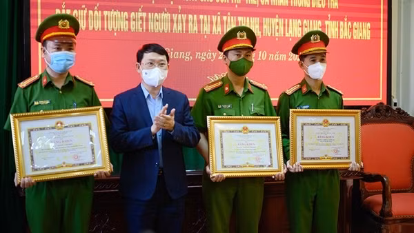 Vụ sát hại bố, mẹ và em gái: Buộc đối tượng phải chữa bệnh ảnh 4