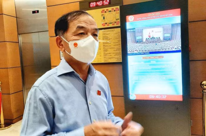 Bắt buộc có chứng chỉ ngoại ngữ, tin học sẽ tạo kẽ hở mua bán bằng giả -0