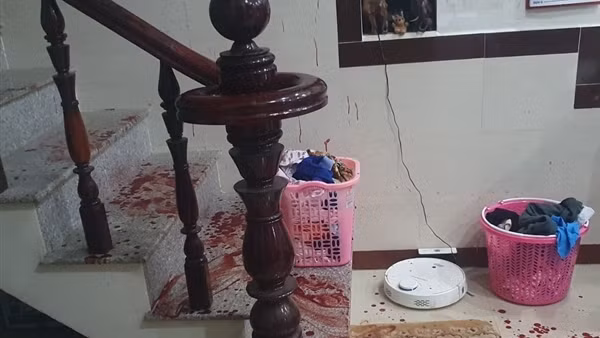 Tìm chủ sở hữu ghe gỗ khai thác khoáng sản trái phép ở Vĩnh Long ảnh 2