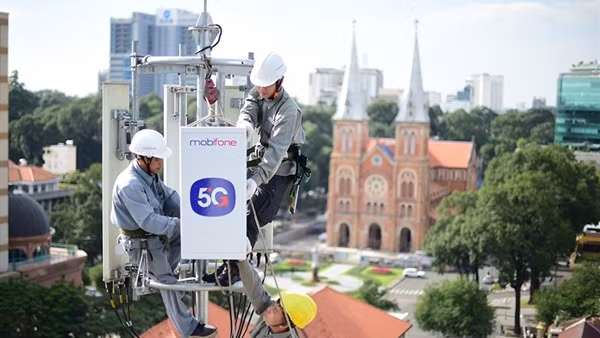 MobiFone liên tiếp lọt Top doanh nghiệp dẫn đầu về nộp ngân sách Nhà nước ảnh 3