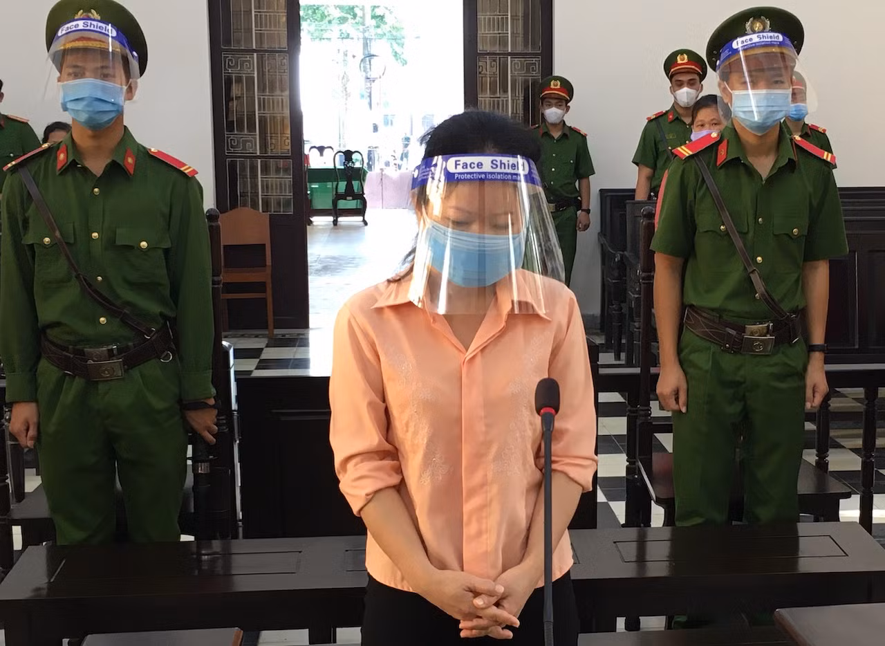 Nữ chủ hụi lãnh 10 năm tù vì chiếm đoạt 1,9 tỷ đồng -0