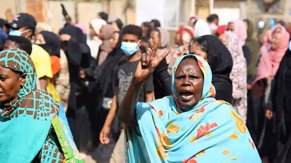 Sudan bị loại khỏi hoạt động của Liên minh châu Phi sau cuộc đảo chính ảnh 2
