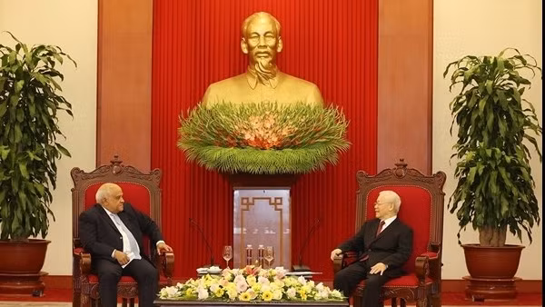 Tổng Bí thư trao Quyết định nghỉ chế độ cho 6 Ủy viên Bộ Chính trị khóa XII ảnh 4