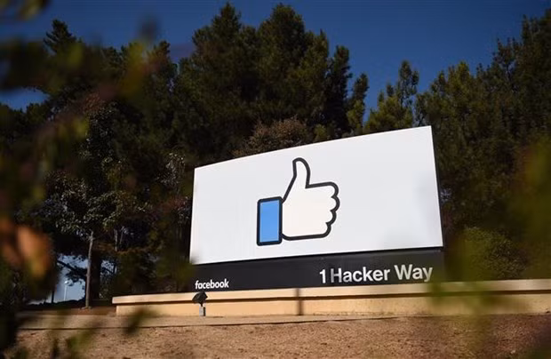 Facebook với nguy cơ cho người dùng -0