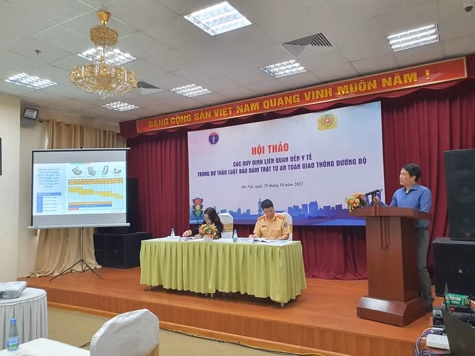 Đảm bảo an toàn cho trẻ em khi tham gia giao thông như thế nào? -0