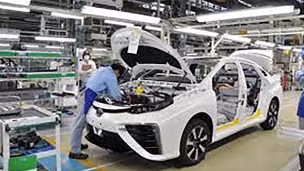 Chấn chỉnh hoạt động của xe điện tại sân bay Nội Bài ảnh 2