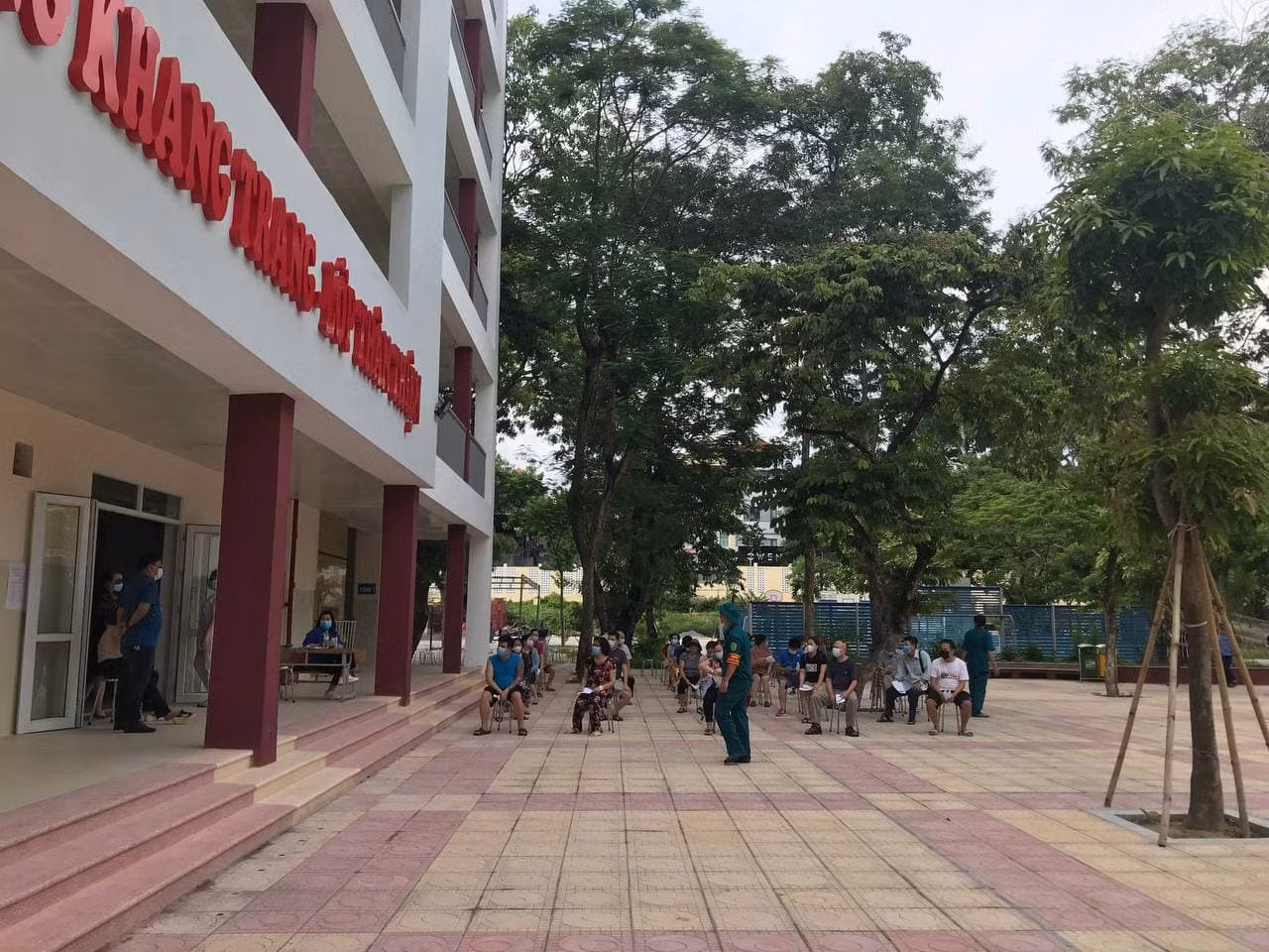 Các địa phương tăng cường giám sát, xét nghiệm người về từ địa bàn dịch cấp độ 3, 4 -0